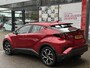Toyota C-HR / C-HR+ 1.8 Hybrid Dynamic NL-AUTO 1E-EIG TREKHAAK NAVI KEYLESS 18'' LM-VELGEN APPLE/ANDROID CLIMA CAMERA PARK-SENSOREN AD-CRUISE