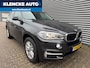 BMW X5 XDrive30d 6-cilinder 259PK Leer AWD 4x4 Xenon Trekhaak GRIJS KENTEKEN 18inch Stoelverwarming