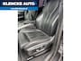 BMW X5 XDrive30d 6-cilinder 259PK Leer AWD 4x4 Xenon Trekhaak GRIJS KENTEKEN 18inch Stoelverwarming