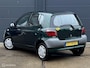 Toyota Yaris 1.0-16V VVT-i Terra 5 deurs - 1E EIGENAAR - APK T/M 21-12-2026 - NL AUTO - NAP - STUURBEKRACHTIGING - RADIO/CD/CASSETTE -
