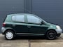 Toyota Yaris 1.0-16V VVT-i Terra 5 deurs - 1E EIGENAAR - APK T/M 21-12-2026 - NL AUTO - NAP - STUURBEKRACHTIGING - RADIO/CD/CASSETTE -