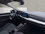 Volkswagen Golf 1.0 eTSI Business - Camera, Carplay, Stoelverwarming