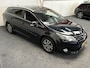 Toyota Avensis WAGON 1.8 VVTi BUSINESS TREKHAAK ACHTERUITRIJ CAMERA CRUISE CONTROL CLIMATE CONTROL NAVIGATIE ZEER MOOI !!!