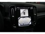 Volvo EX40 Twin Motor Black Edition Ultra 82 kWh | Adaptive Cruise & Pilot Assist | Panoramisch Schuif/-kanteldak | Harman/Kardon Premium Audio | 360-Camera |  Elektrische Achterklep | Google Services |  Keyless Entry & Start |