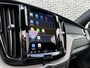 Volvo XC60 2.0 T6 Plug-in hybrid AWD R-Design | Long Range | Trekhaak | Luchtvering | 21'' velgen | 360 camera | Adaptieve cruise control | Elektrische stoelverstelling | Actieve LED koplampen | Stoel- en stuurwielverwarming |