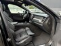 Volvo XC60 2.0 T6 Plug-in hybrid AWD R-Design | Long Range | Trekhaak | Luchtvering | 21'' velgen | 360 camera | Adaptieve cruise control | Elektrische stoelverstelling | Actieve LED koplampen | Stoel- en stuurwielverwarming |