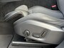 Volvo XC60 2.0 T6 Plug-in hybrid AWD R-Design | Long Range | Trekhaak | Luchtvering | 21'' velgen | 360 camera | Adaptieve cruise control | Elektrische stoelverstelling | Actieve LED koplampen | Stoel- en stuurwielverwarming |