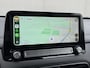 Hyundai Kona Electric EV Premium 64 kWh Automaat / Accu SoH 98,8% /  HUD / Adaptieve CC / Elektr. stoelen / Stoelventilatie / Stuur-, stoel- en achterbankverwaming / Apple Carplay Android / Navigatie / Dode Hoek /
