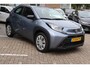 Toyota Aygo X PLAY NL-AUTO APPLE/ANDROID LED DAGRIJVERLICHTING AD-CRUISE AIRCO PARKEERCAMERA