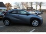 Toyota Aygo X PLAY NL-AUTO APPLE/ANDROID AD-CRUISE LED DAGRIJVERLICHTING AIRCO PARKEERCAMERA