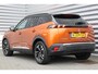 Peugeot e-2008 50KWH 136PK GT-LINE AUTOMAAT / NAVI / LEDER / CLIMA / PDC / 17" LMV / CAMERA /  / KEYLESS / FULL-LED / FULL OPTIONS / NIEUWSTAAT !!
