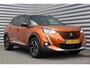 Peugeot e-2008 50KWH 136PK GT-LINE AUTOMAAT / NAVI / LEDER / CLIMA / PDC / 17" LMV / CAMERA /  / KEYLESS / FULL-LED / FULL OPTIONS / NIEUWSTAAT !!