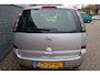Opel Meriva 1.6-16V Enjoy Zeer nette en goed onderhouden auto  met een bijzonder lage km stand