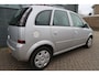 Opel Meriva 1.6-16V Enjoy Zeer nette en goed onderhouden auto  met een bijzonder lage km stand
