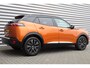 Peugeot 2008 1.2 PURETECH 155PK GT PACK AUTOMAAT / NAVI / LEDER / CLIMA / PDC / 18" LMV / CAMERA / ALCANTARA / PANO. DAK / FOCAL AUDIO / KEYLESS / FULL-LED / FULL OPTIONS / NIEUWSTAAT !!