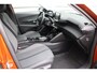Peugeot 2008 1.2 PURETECH 130PK ALLURE PACK AUTOMAAT / NAVI / LEDER / CLIMA / LED / PDC / 17" LMV / CAMERA / KEYLESS / AFN. TREKHAAK / WINTERPAKKET / CRUISECONTROL / NIEUWSTAAT !!