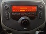 Peugeot 108 1.0 e-VTi 70pk Envy 5Drs Airco / Bluetooth