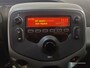 Peugeot 108 1.0 e-VTi 70pk Envy 5Drs Airco / Bluetooth