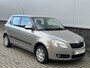 Skoda Fabia 1.6-16V Ambiente | Automaat | Zeer weinig kilometers | Airco | Interesse, Proefrit? Bel of app met: 06-24 28 28 42