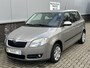 Skoda Fabia 1.6-16V Ambiente | Automaat | Zeer weinig kilometers | Airco | Interesse, Proefrit? Bel of app met: 06-24 28 28 42