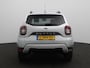 Dacia Duster TCe 90 Prestige | Airco | Medianav | Lichtmetalen velgen | Metaalkleur | Parkeersensoren achter met achteruitrijcamera | Privacy glass |