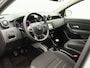 Dacia Duster TCe 90 Prestige | Airco | Medianav | Lichtmetalen velgen | Metaalkleur | Parkeersensoren achter met achteruitrijcamera | Privacy glass |