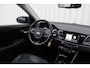 Kia Niro 1.6 GDi Hybrid DynamicLine | Incl. 12 maanden garantie | Trekhaak | Apple carplay/Android auto | Cruise control | Climate control | DAB radio | Navigatie | Parkeercamera |