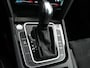 Volkswagen Passat Variant 1.5 TSI R-Line Business + | Matrix IQ | Leer | Camera | Carplay |