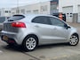 Kia Rio 1.2 CVVT Plus Pack/5drs/nap/2e EIG/dealeronderhouden/ 1jaar apk/ zeer nette auto.