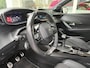 Peugeot 208 1.2T 100pk GT Pack | Full LED | Panoramadak | Dealeronderhouden | Dodehoek detectie | Keyless | Navigatie | Climate Control | Nieuwstaat!