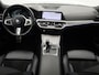 BMW 3-Serie Touring 318i Automaat M-Sport | CAMERA | CARPLAY | STOELVERWARMING