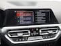 BMW 3-Serie Touring 318i Automaat M-Sport | CAMERA | CARPLAY | STOELVERWARMING