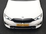 BMW 3-Serie Touring 330i Sportline 259pk Dealer O.H. | Trekhaak Af Fabriek | Lederen Sportstoelen Verwarmd | Apple Carplay | Sfeerverlichting | Cruise Control | Navigatie | Virtual | 18"L.M |