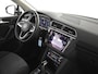 Volkswagen Tiguan 1.4 TSI eHybrid Elegance | 17" Lichtmetalen velgen | Cruise control adaptief met Stop&Go | Dodehoek detectie