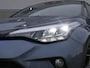 Toyota C-HR 1.8 Hybrid Style | Achteruitrijcamera | Apple-/Android Carplay | ACC | Dodehoek detectie | DAB | Half leder | Stoelverwarming | LED