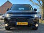 Mitsubishi Outlander 2.0 PHEV Instyle | Schuif/kantel dak + Leder + Cruise + Clima nu € 12.975,-!!!