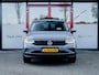 Volkswagen Tiguan 1.5 TSI Elegance | Trekhaak | 360 Camera | Schuif/ Kantel Panorama Dak | Stoelverwarming | Navigatie | Stuurwiel Verwarmd | Head-Up Display | All Season | Adaptieve Cruise Control | Climate Control |