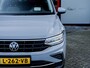 Volkswagen Tiguan 1.5 TSI Elegance | Trekhaak | 360 Camera | Schuif/ Kantel Panorama Dak | Stoelverwarming | Navigatie | Stuurwiel Verwarmd | Head-Up Display | All Season | Adaptieve Cruise Control | Climate Control |