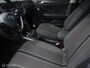 Volkswagen T-Roc TSI 116 PK H6 Style Stoelverwarming Clima Carplay Chroom DonkerGlas Adap Cruise
