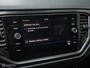 Volkswagen T-Roc TSI 116 PK H6 Style Stoelverwarming Clima Carplay Chroom DonkerGlas Adap Cruise