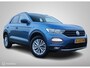 Volkswagen T-Roc TSI 116 PK H6 Style Stoelverwarming Clima Carplay Chroom DonkerGlas Adap Cruise