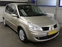Renault Scenic 1.6-16V BusinLine - Automaat - Navigatie - Trekhaak