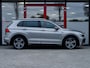 Volkswagen Tiguan 1.5 TSI ACT Highline Business R | 1e Eigenaar | Origineel NL | Schuif/ Kantel Pano Dak | Virtual | ErgoActive | Massage | Navigatie | Adaptief Matrix LED | Dode Hoek Detectie | Voorruit Verwarmd | Stoelverwarming |