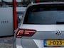 Volkswagen Tiguan 1.5 TSI ACT Highline Business R | 1e Eigenaar | Origineel NL | Schuif/ Kantel Pano Dak | Virtual | ErgoActive | Massage | Navigatie | Adaptief Matrix LED | Dode Hoek Detectie | Voorruit Verwarmd | Stoelverwarming |