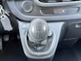 Renault Trafic 1.6 dCi T29 L2H2 Airco Navigatie Telefoonvoorbereiding Cruise controle 7-Persoons Omvormer Parkeerhulp achter Verlengde wielbasis 1e eigenaar Euro 6 Btw en Bpm vrij voor particulier gebruik !! Ex overheidsaut