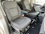 Renault Trafic 1.6 dCi T29 L2H2 Airco Navigatie Telefoonvoorbereiding Cruise controle 7-Persoons Omvormer Parkeerhulp achter Verlengde wielbasis 1e eigenaar Euro 6 Btw en Bpm vrij voor particulier gebruik !! Ex overheidsaut
