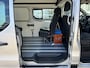 Renault Trafic 1.6 dCi T29 L2H2 Airco Navigatie Telefoonvoorbereiding Cruise controle 7-Persoons Omvormer Parkeerhulp achter Verlengde wielbasis 1e eigenaar Euro 6 Btw en Bpm vrij voor particulier gebruik !! Ex overheidsaut