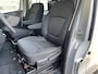 Renault Trafic 1.6 dCi T29 L2H2 Airco Navigatie Telefoonvoorbereiding Cruise controle 7-Persoons Omvormer Parkeerhulp achter Verlengde wielbasis 1e eigenaar Euro 6 Btw en Bpm vrij voor particulier gebruik !! Ex overheidsaut