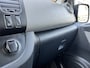 Renault Trafic 1.6 dCi T29 L2H2 Airco Navigatie Telefoonvoorbereiding Cruise controle 7-Persoons Omvormer Parkeerhulp achter Verlengde wielbasis 1e eigenaar Euro 6 Btw en Bpm vrij voor particulier gebruik !! Ex overheidsaut