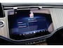 Mercedes-Benz E-klasse Estate 300 e AMG Line | Distronic | Panoramadak | Memory | Trekhaak | Soft-Close | Surround Camera | Digital Light | Verwarmd Stuurwiel | Keyless Go | Nightpakket |